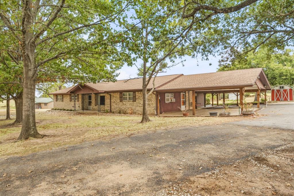 780 Highway 587 Property Photo 5