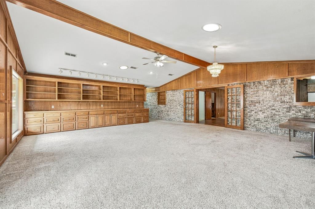 780 Highway 587 Property Photo 13