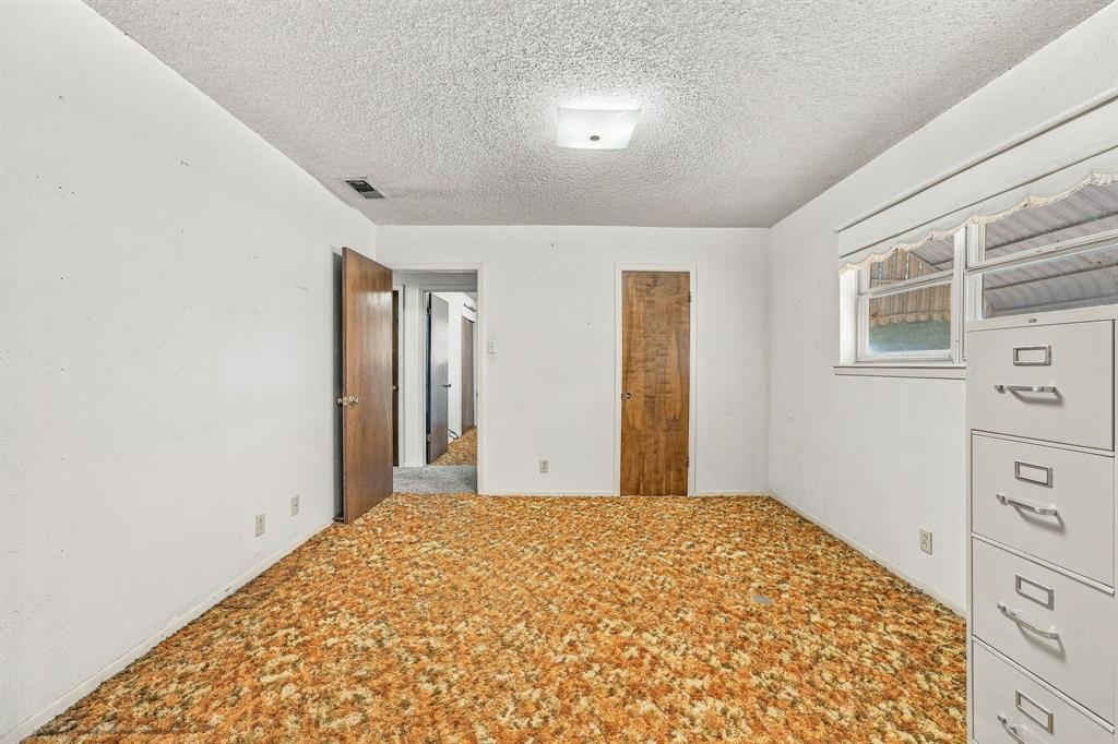 780 Highway 587 Property Photo 21