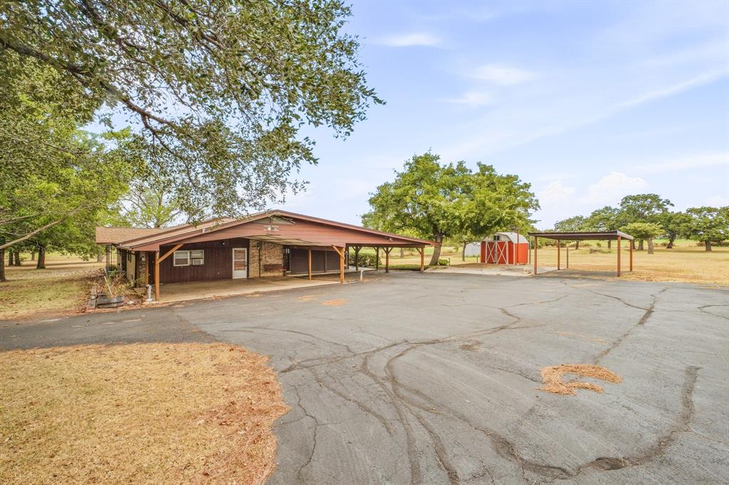 780 Highway 587 Property Photo 31