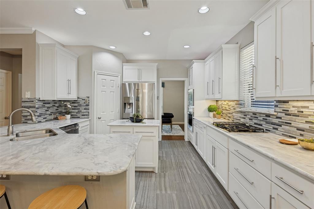 204 S Village Drive Property Photo 11