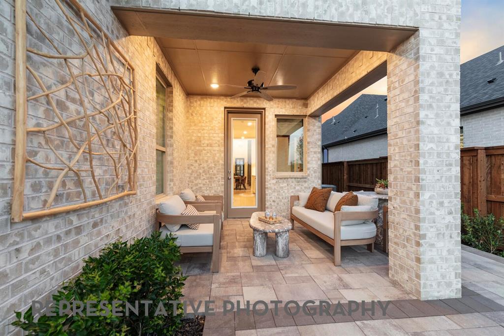2616 Manzanar Mews Property Photo 20