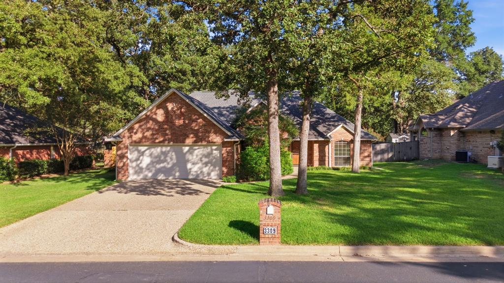 3309 Storey Lake Drive Property Photo 1