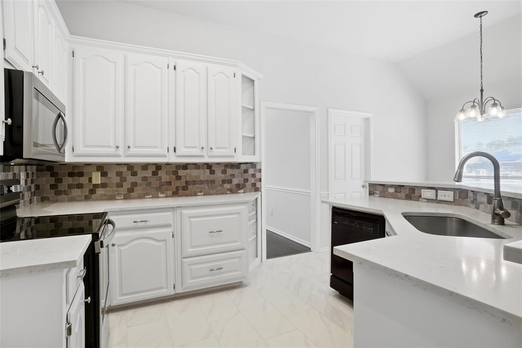 221 Brazil Drive Property Photo 1