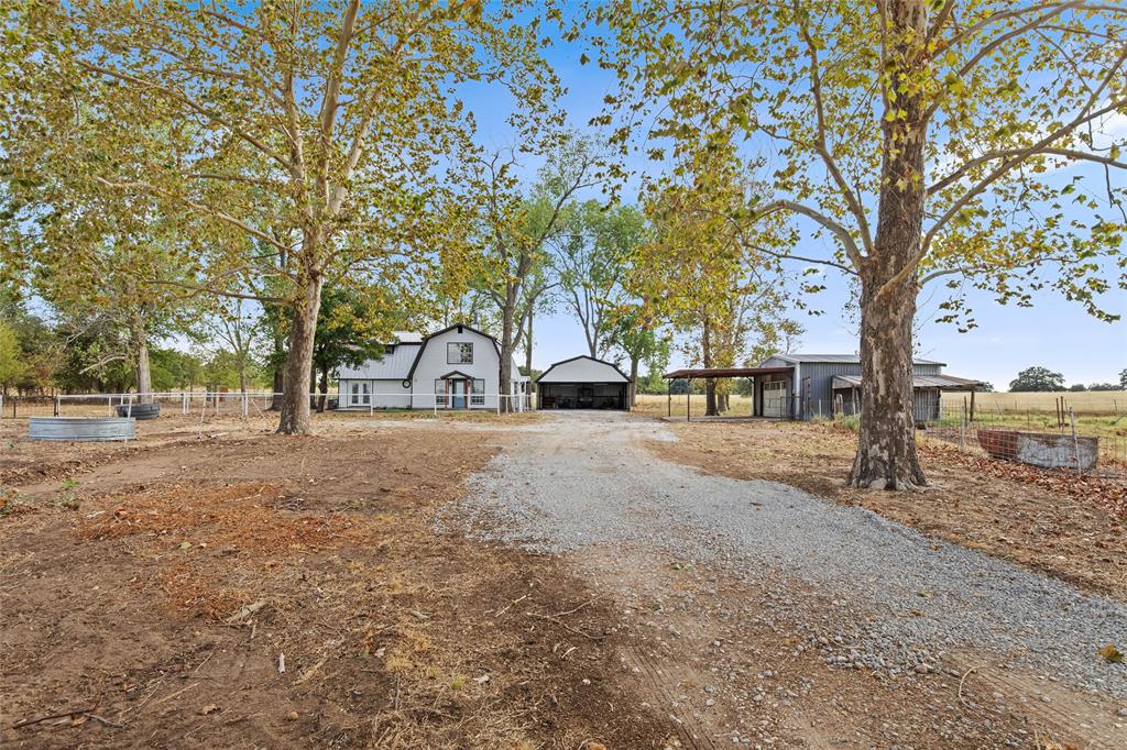 666 County Road 2445 Property Photo 1
