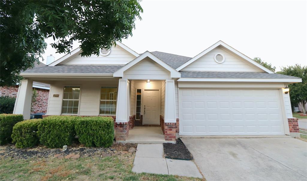 1000 Warbler Lane Property Photo 1