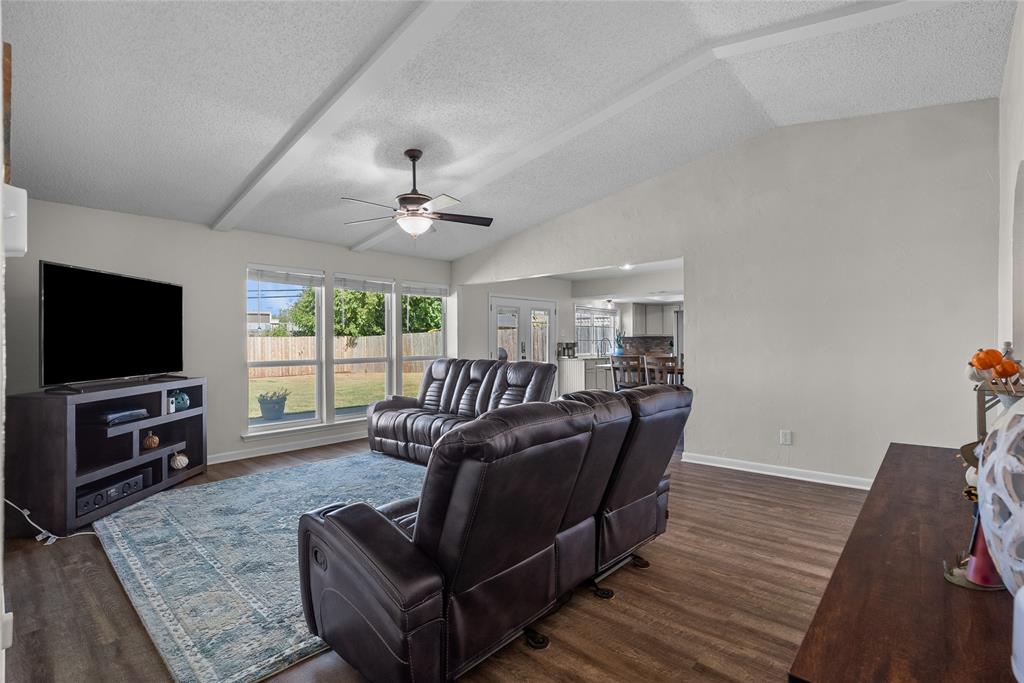 2621 Elk Grove Road Property Photo 9