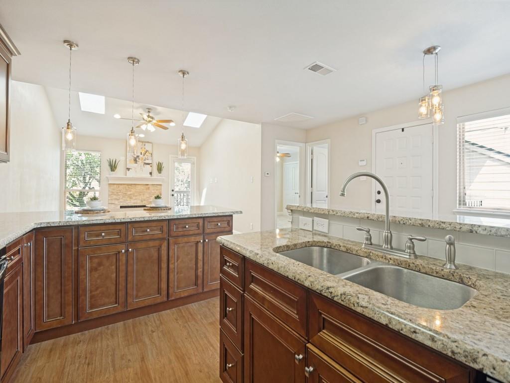 5616 Preston Oaks Road 110 Property Photo 6