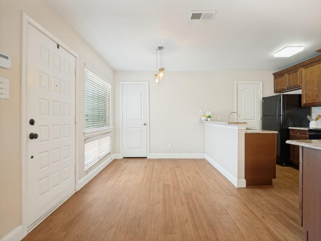 5616 Preston Oaks Road 110 Property Photo 8