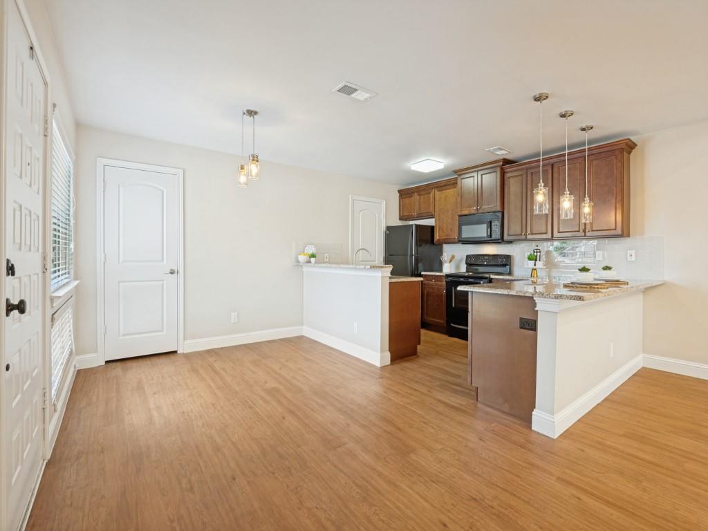 5616 Preston Oaks Road 110 Property Photo 10