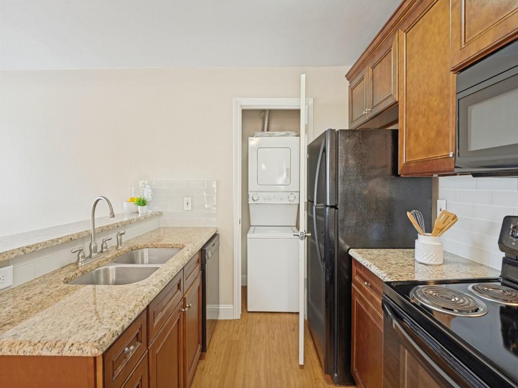 5616 Preston Oaks Road 110 Property Photo 14