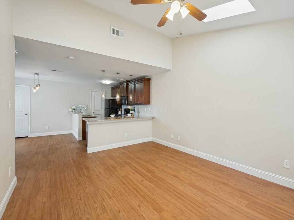5616 Preston Oaks Road 110 Property Photo 18