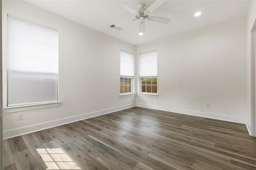 406 William Street Property Photo 21