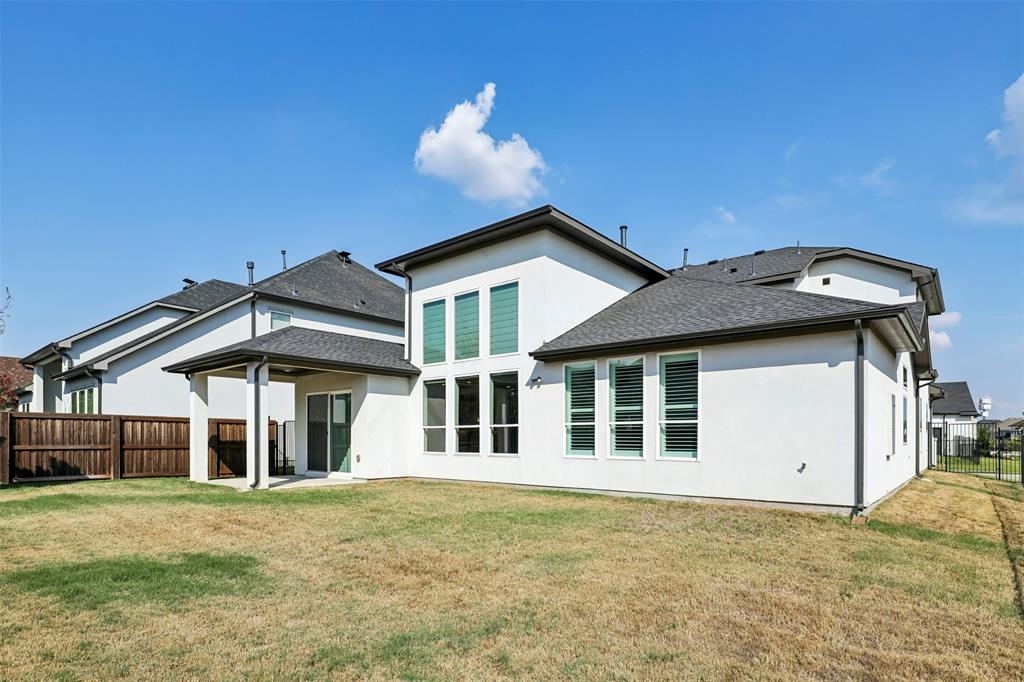1128 Berkshire Way Property Photo 37