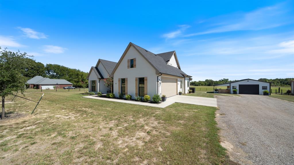 505 Vz County Road 4106 Property Photo 2