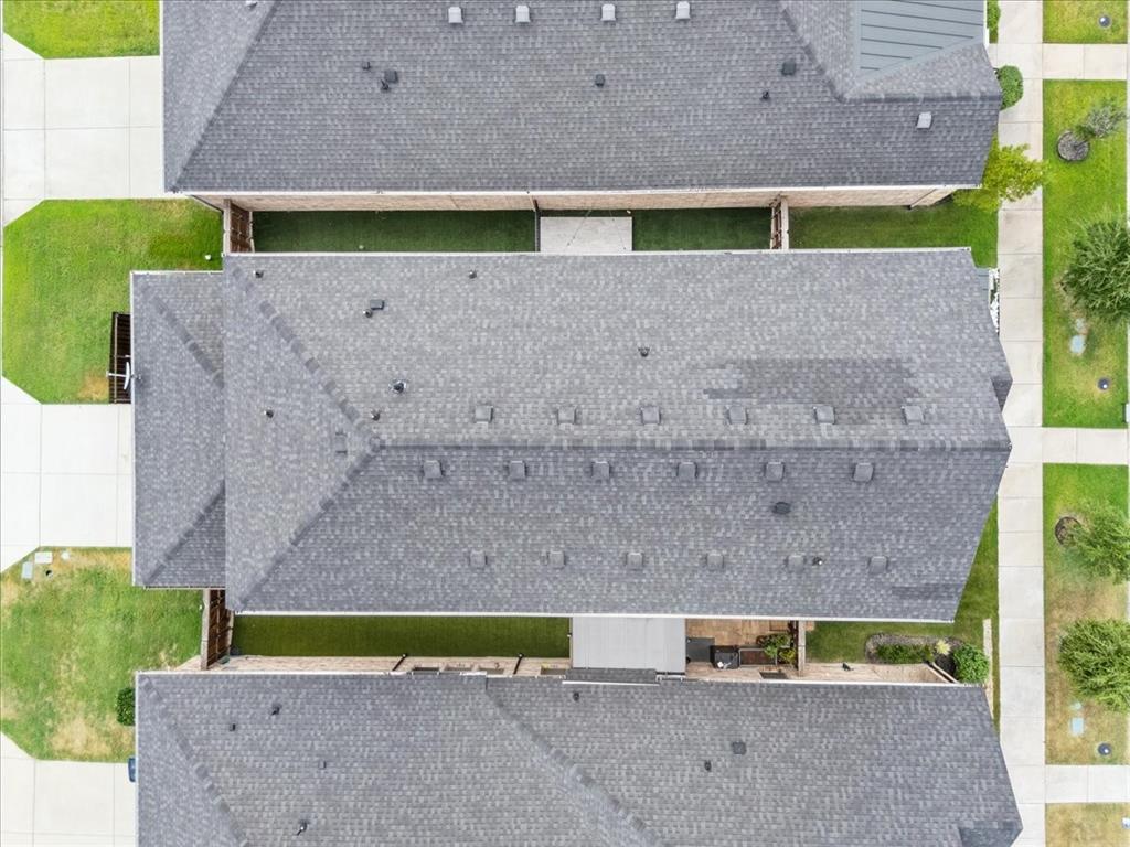 12905 Yale Court Property Photo 7