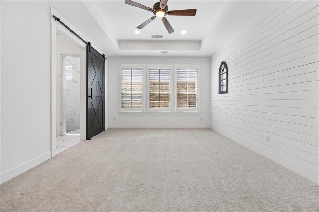 12905 Yale Court Property Photo 10