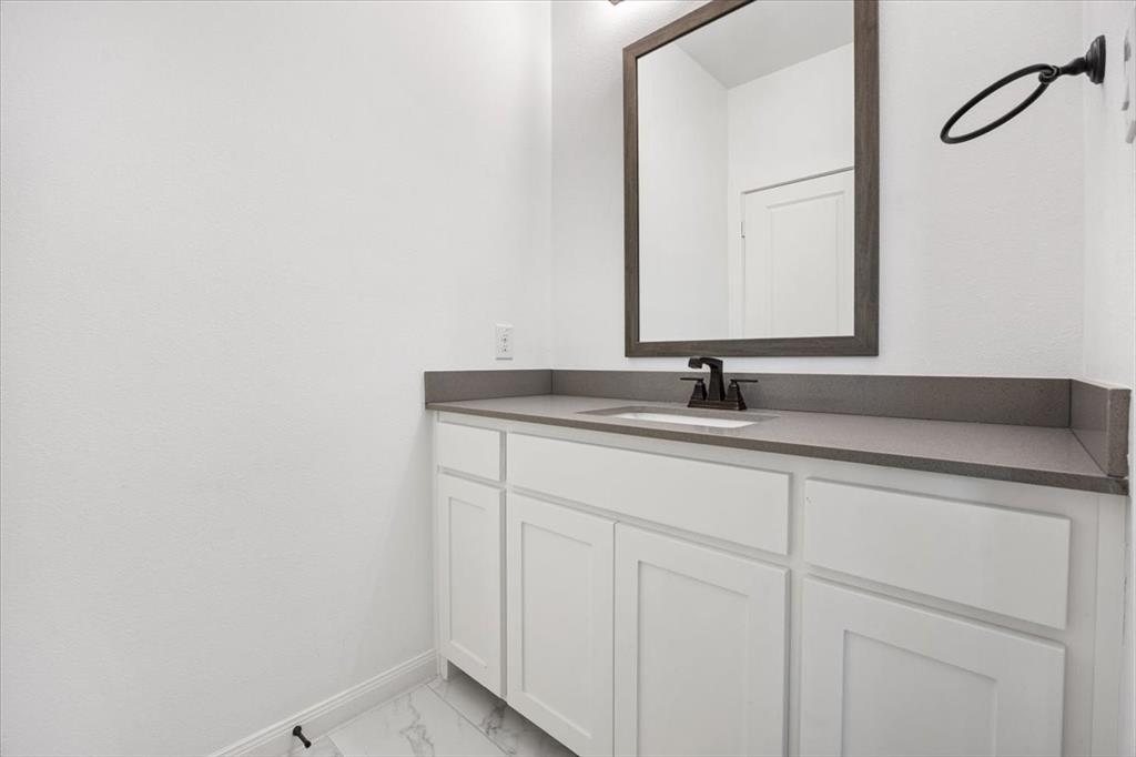 12905 Yale Court Property Photo 19