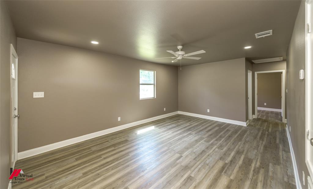 3536 Sumner Street Property Photo 3