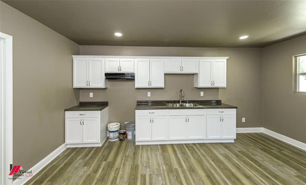 3536 Sumner Street Property Photo 12