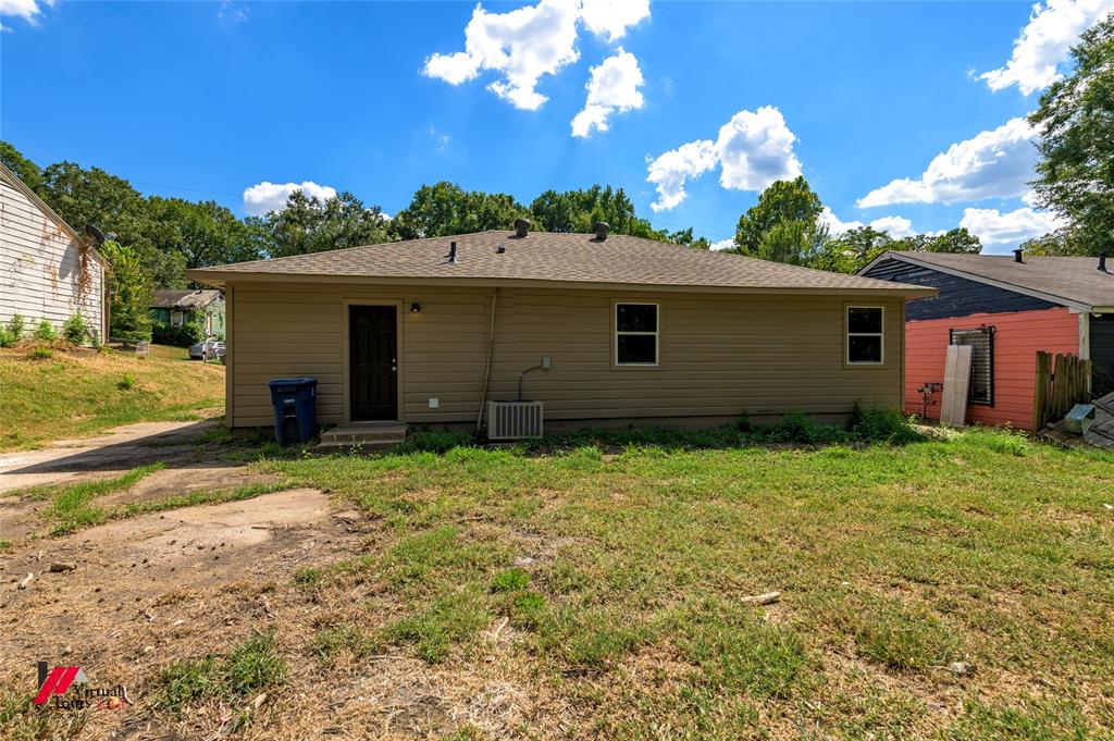 3536 Sumner Street Property Photo 25