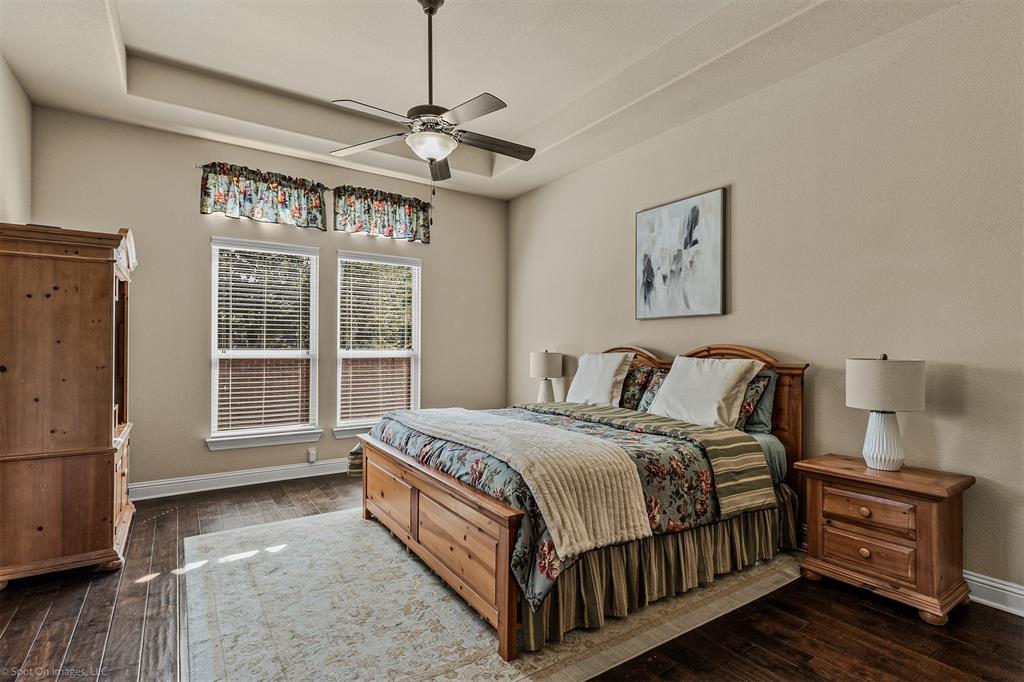 1314 Oak Hill Lane Property Photo 4