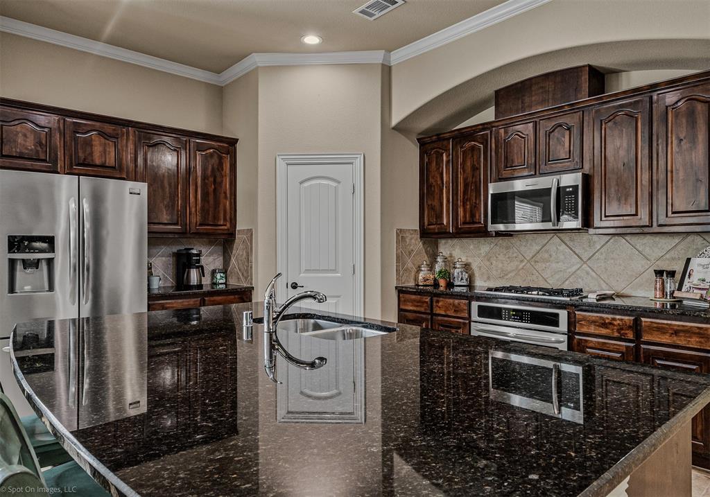 1314 Oak Hill Lane Property Photo 8