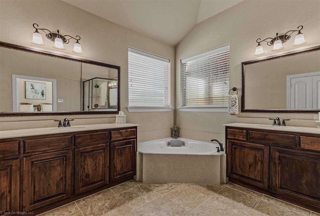 1314 Oak Hill Lane Property Photo 13