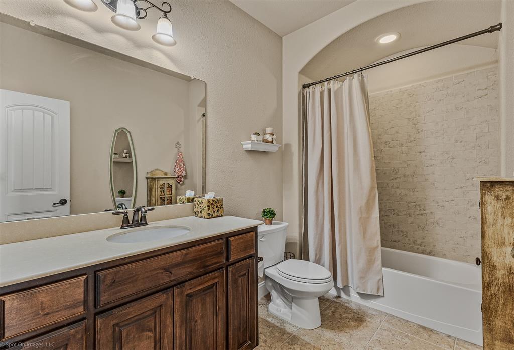 1314 Oak Hill Lane Property Photo 17