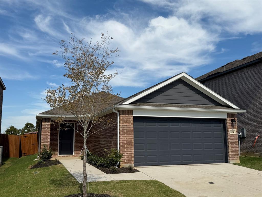 832 Springwell Drive Property Photo 1