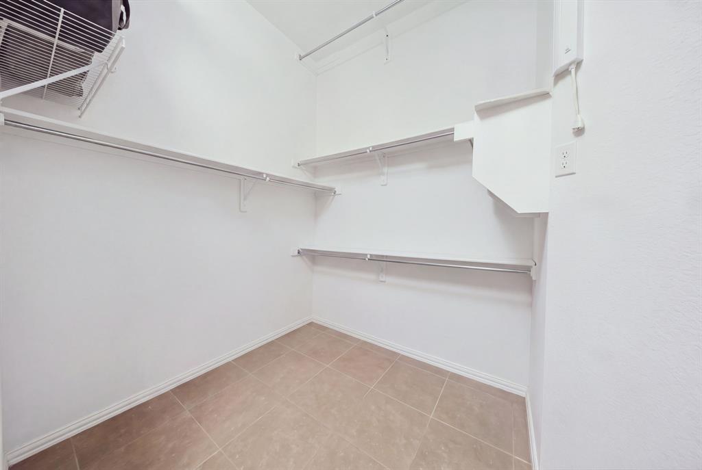 2805 Prestonwood Drive Property Photo 25