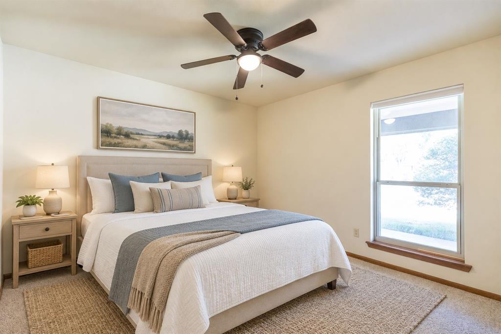 2526 Woodlake Drive Property Photo 14