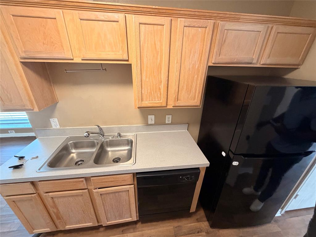 10504 Aransas Drive Property Photo 4