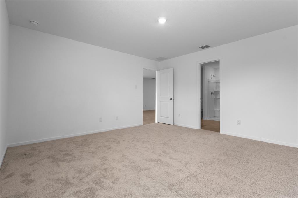 615 Kinglet Lane Property Photo 11