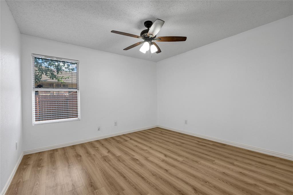 5132 Bedfordshire Drive Property Photo 12