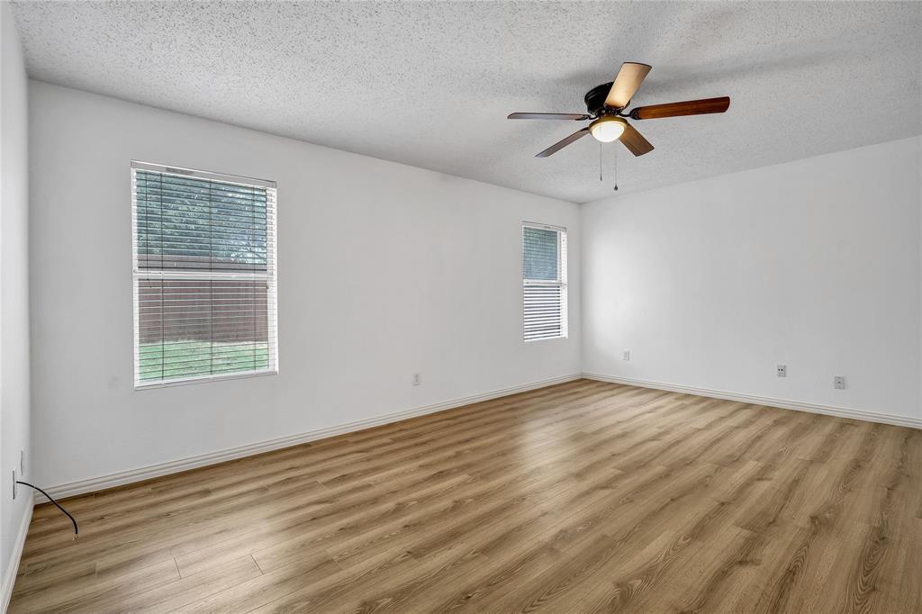 5132 Bedfordshire Drive Property Photo 26