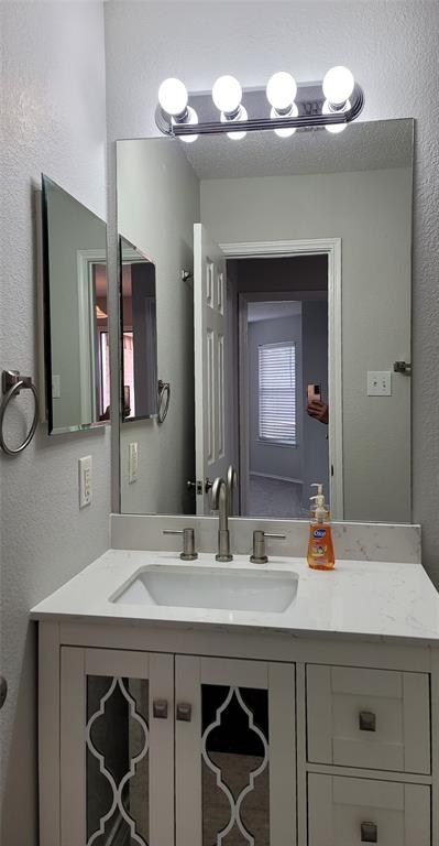 1706 Willow Way Property Photo 12