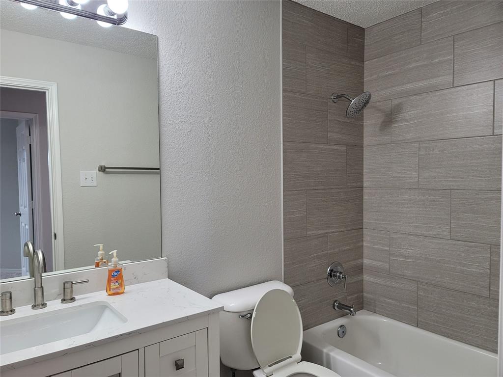 1706 Willow Way Property Photo 13