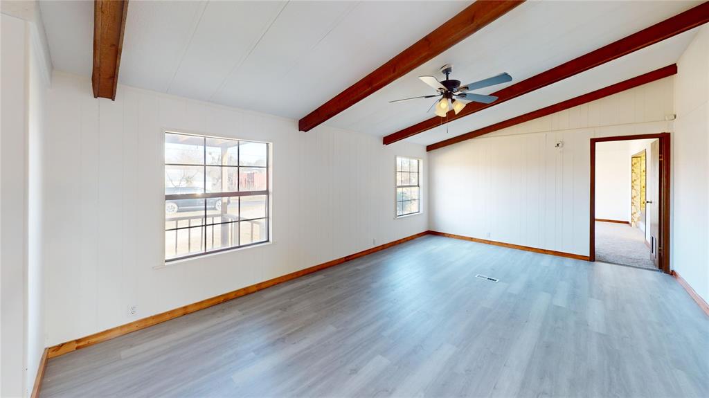 1105 Westmoreland Property Photo 3