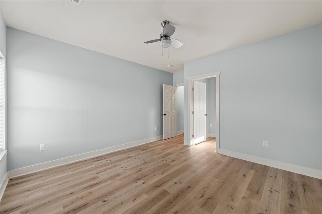 711 4th Street Property Photo 14