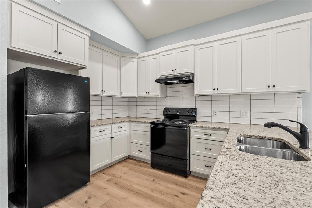 711 4th Street Property Photo 22