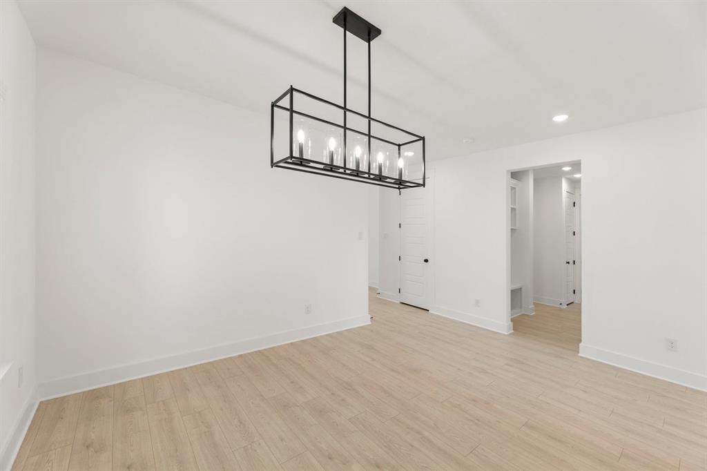 941 Freese Street Property Photo 10