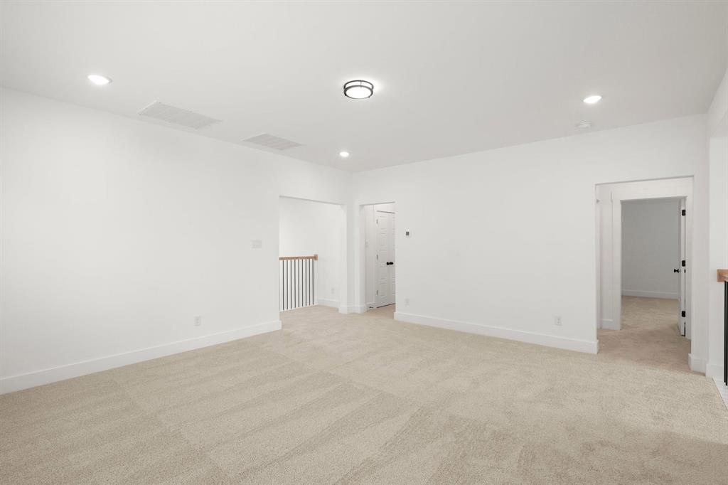 941 Freese Street Property Photo 20