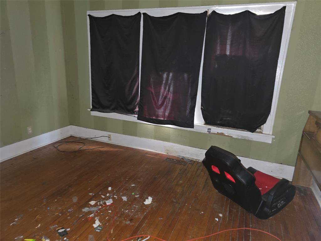 1829 S 13th Street Property Photo 8