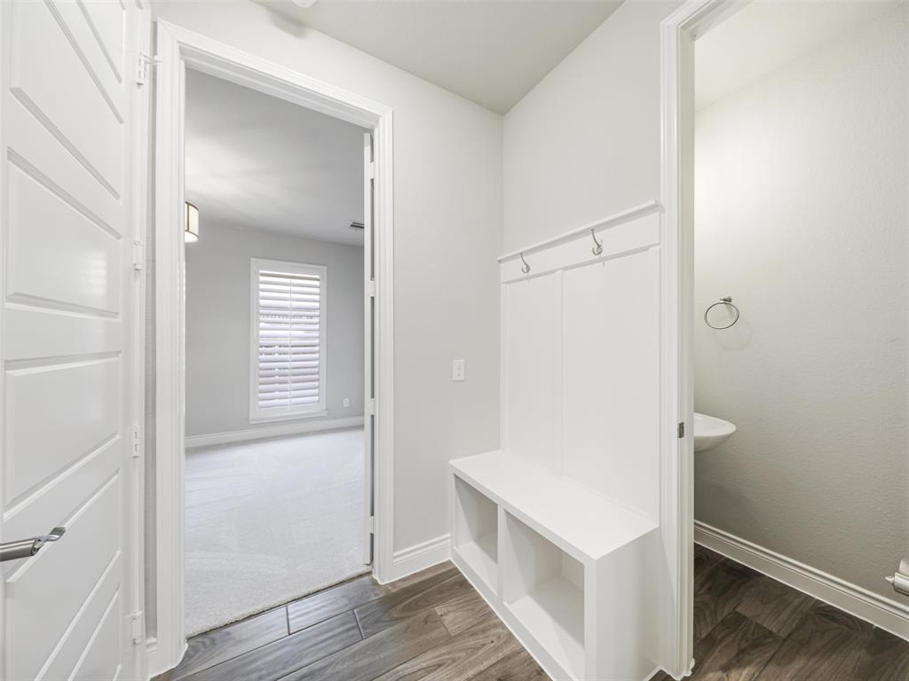 3240 Lexington Drive Property Photo 24