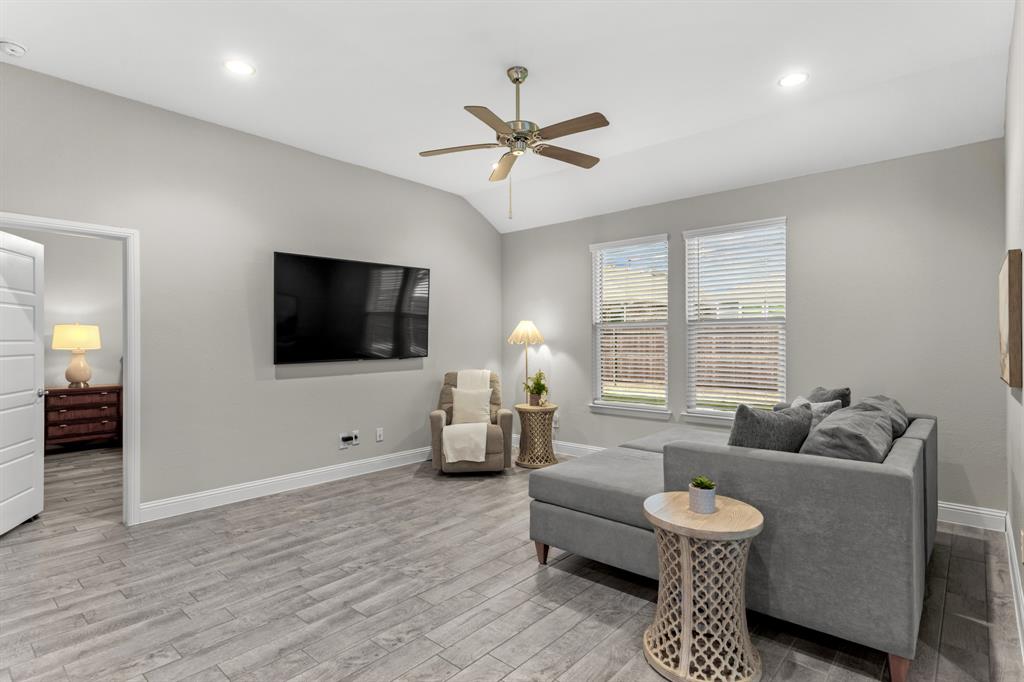 1604 Woodpecker Street Property Photo 20