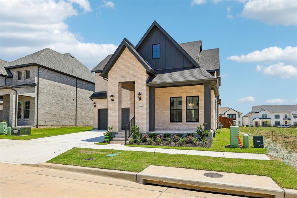 15828 Amber Street Property Photo 5
