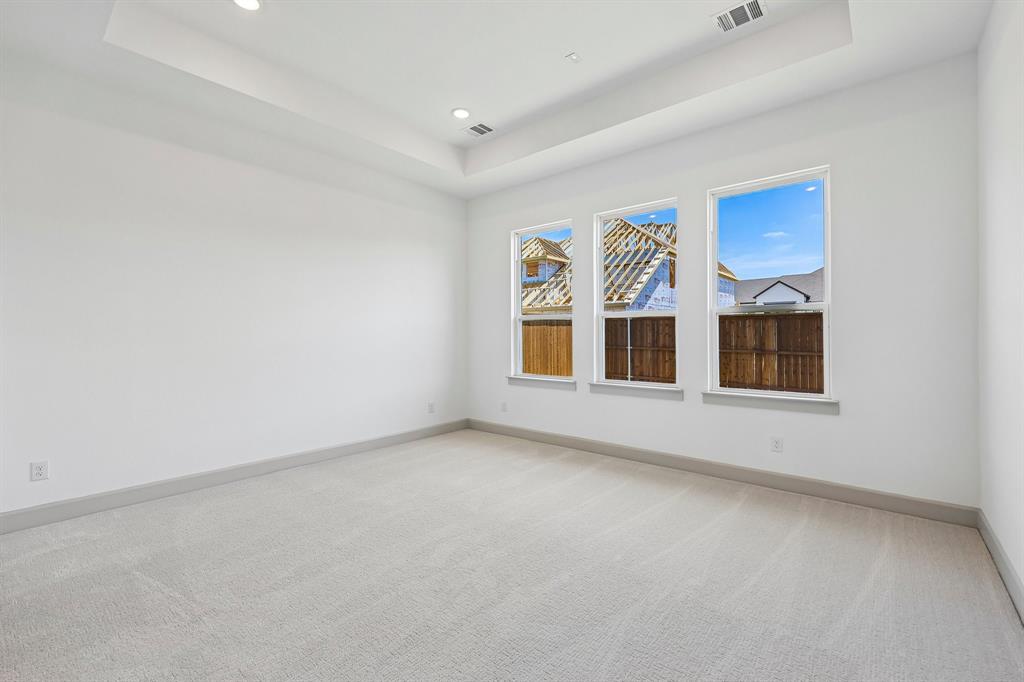 15828 Amber Street Property Photo 14