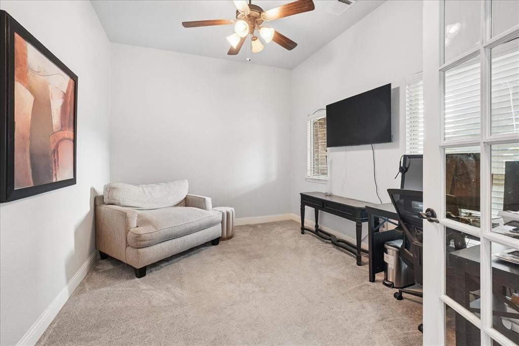 4332 Sweet Clover Lane Property Photo 4