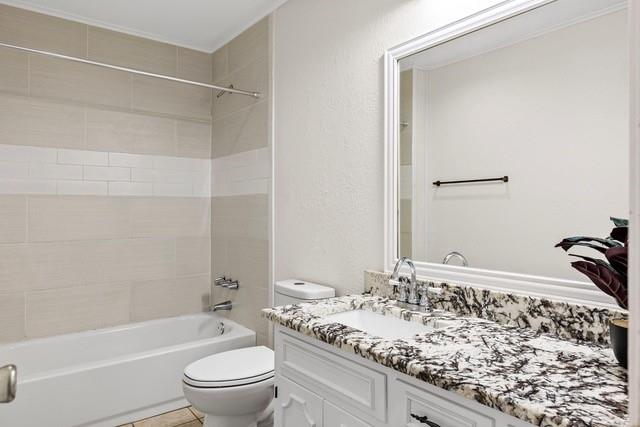 221 Azalea Drive Property Photo 23